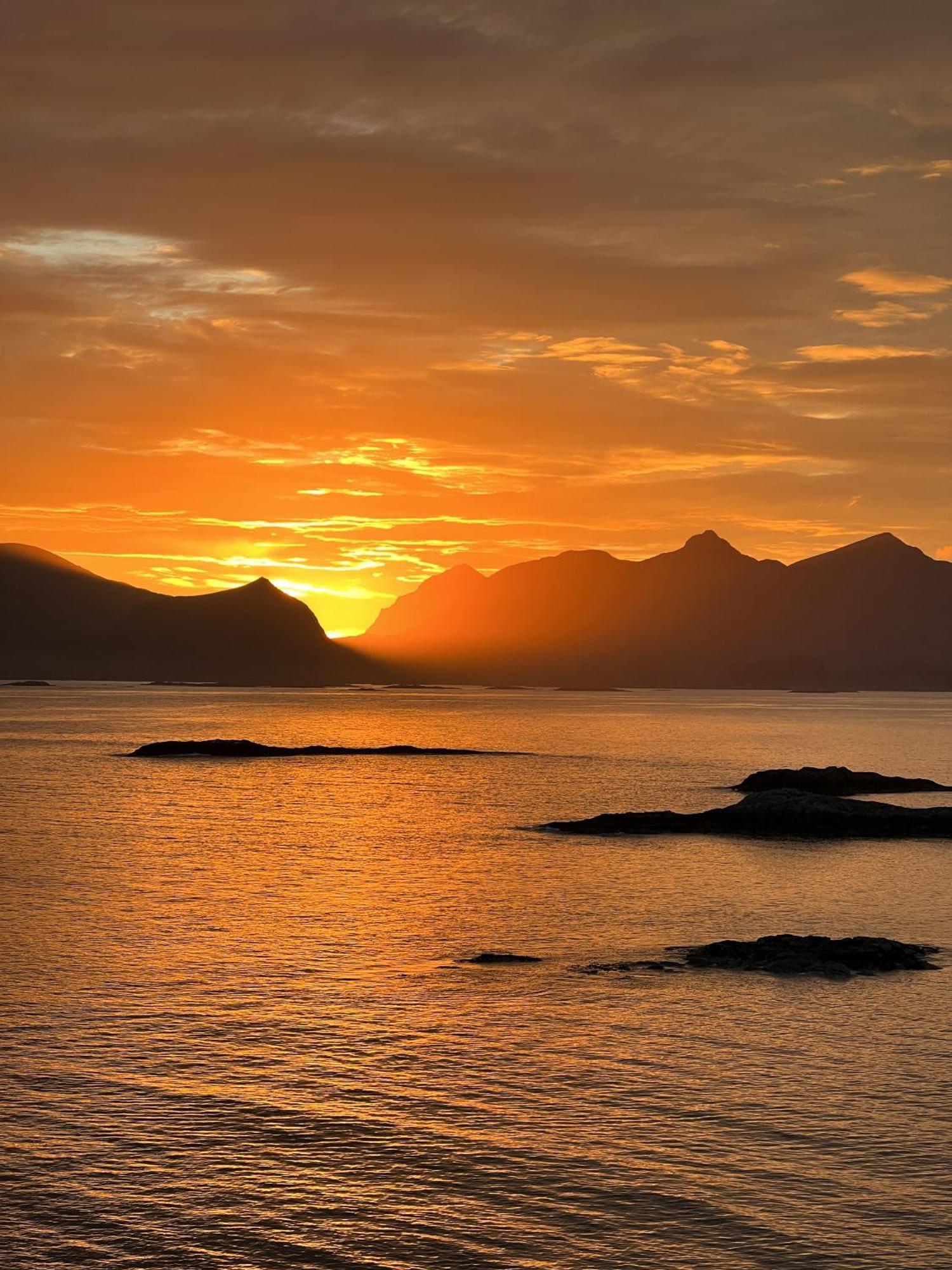 Henningsvaer Lofoten New Apartment Zewnętrze zdjęcie